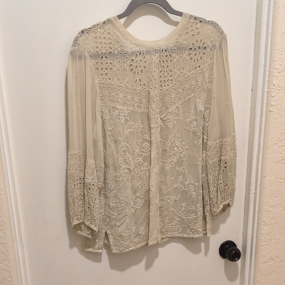 Elegant Cream Lace Women's Top